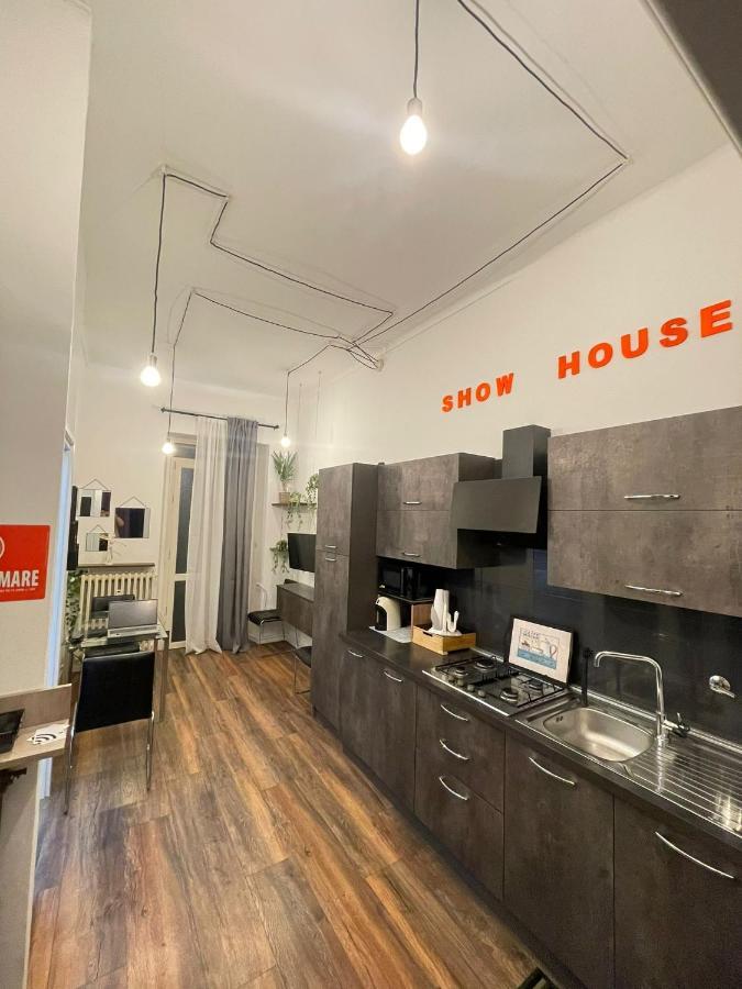 Show House Τορίνο Εξωτερικό φωτογραφία