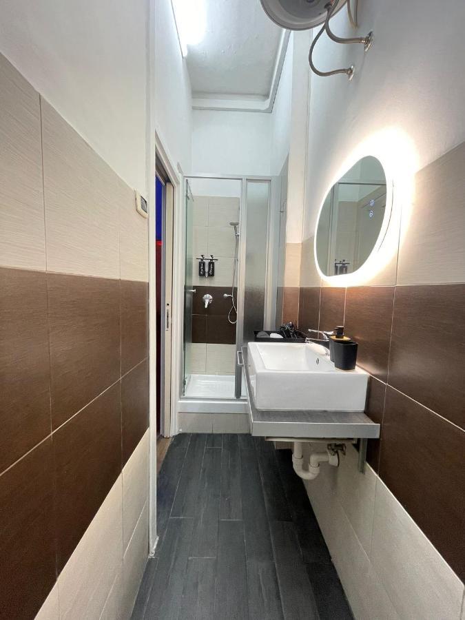 Show House Τορίνο Εξωτερικό φωτογραφία